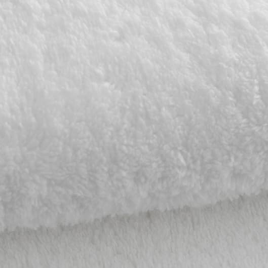 Lashes & Jewelry at Livi’s Lash Shack, LLC in Lawrenceburg, IN